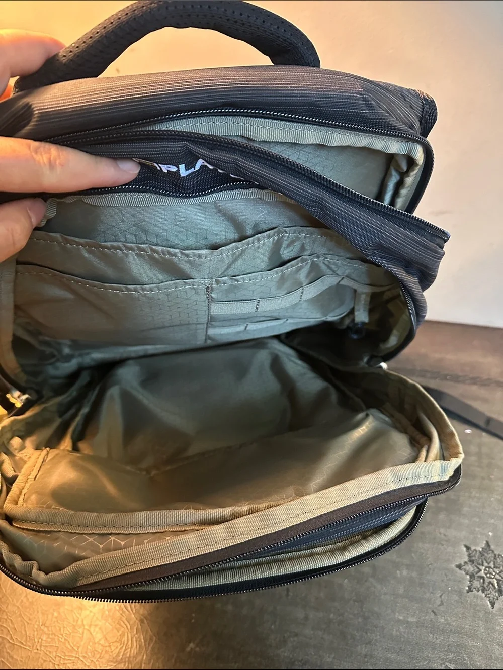 Thule Black Men's Commuter Backpack with Blue Zipper Accents
